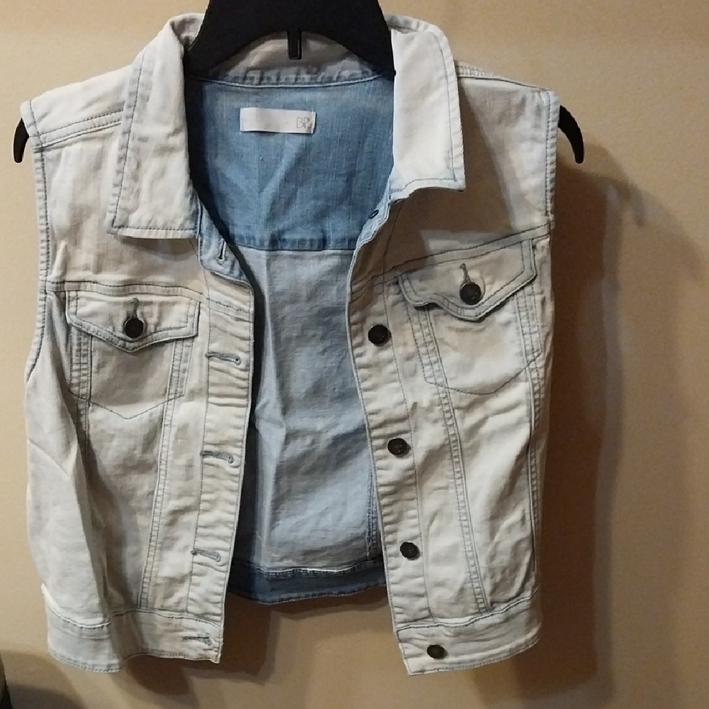 Sleeveless Denim Vest